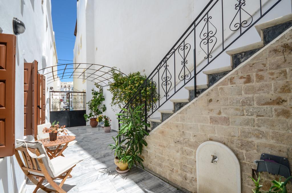 Naxos Center Houses Naxos City Exterior photo